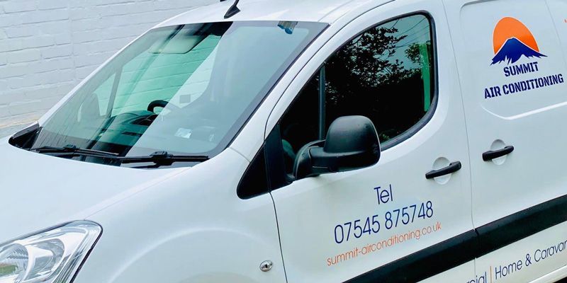Image of Air Conditioning Service that Summit Air Conditioning specialise in