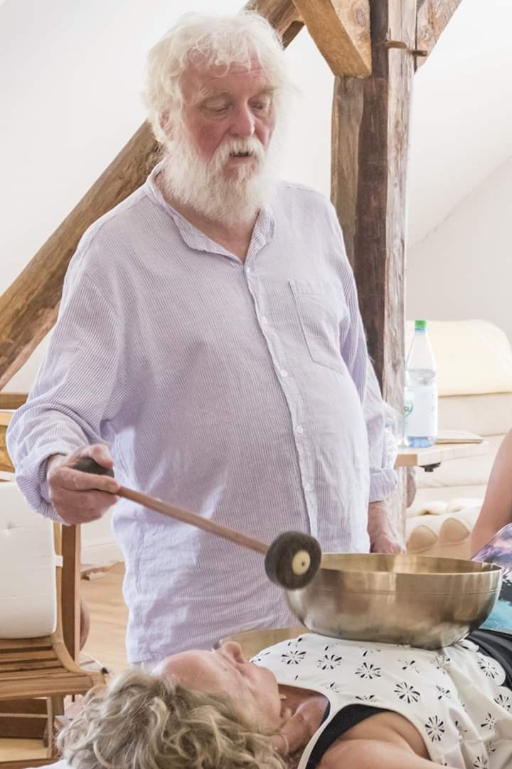 Klangmassage, Klangfantasiereisen Klangmassage Peter Hess