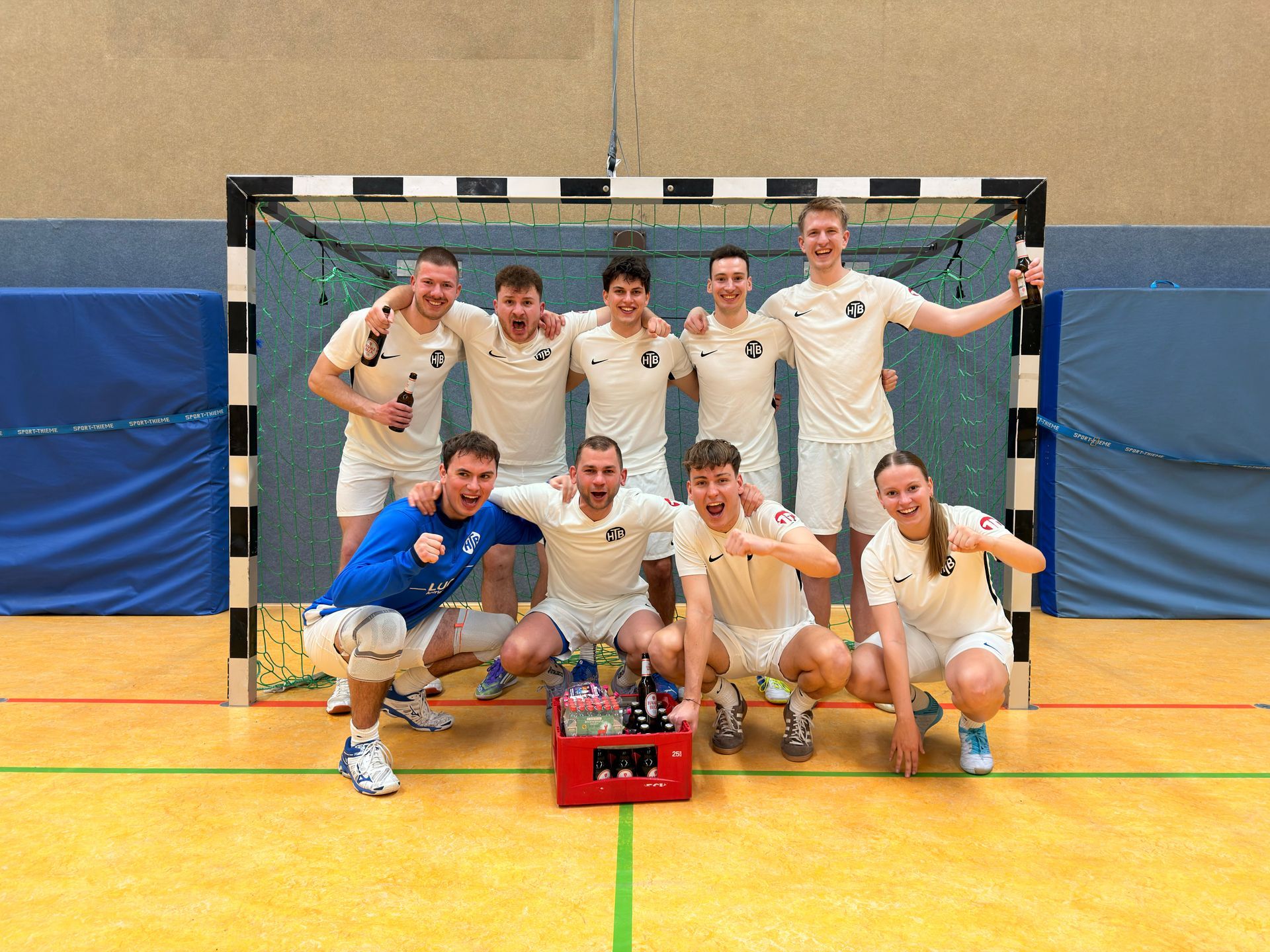 Sieger des Hobbyturniers im Rahmen des Fenster und Türenwelt-Hallencups 2026: