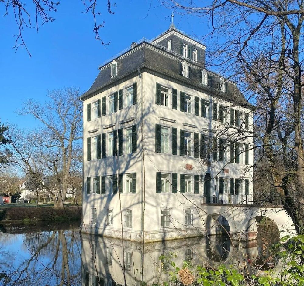 Sicherheit für Privat und Gewerbe mit einer Alarmanlage und Videoüberwachung von Einbruchschutz Jünger aus Kelsterbach www.einbruchschutz24.de