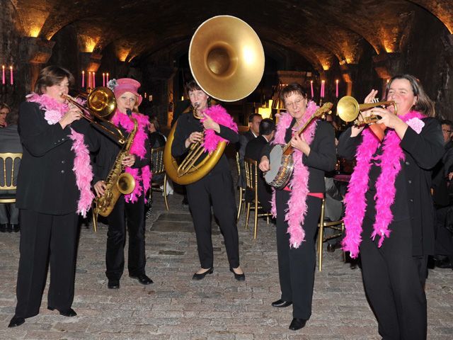 Super Monique Club - Swing Ladies