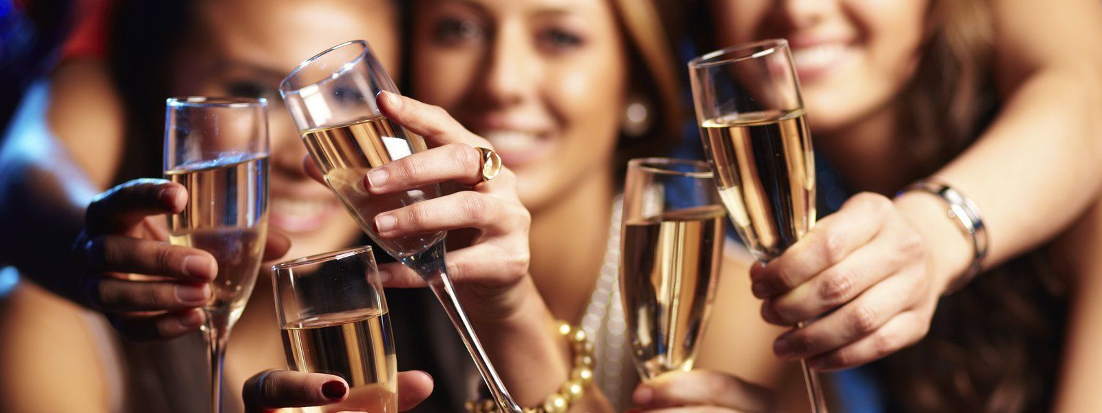 Veranstaltung, Feier, Hochzeit, Geburtstag, Junggesellenabschiede, Kindergeburtstag, Geburtstagsfeier, Billard, Dart, Tanzfläche, Burgdorf, Hannover, Baguette, Pizza, Kicker, Lounge, Bar, Raucherlounge, Stammtisch, Biergarten, Garfield, Geburtstag Feiern Burgdorf, Feiern in Burgdorf