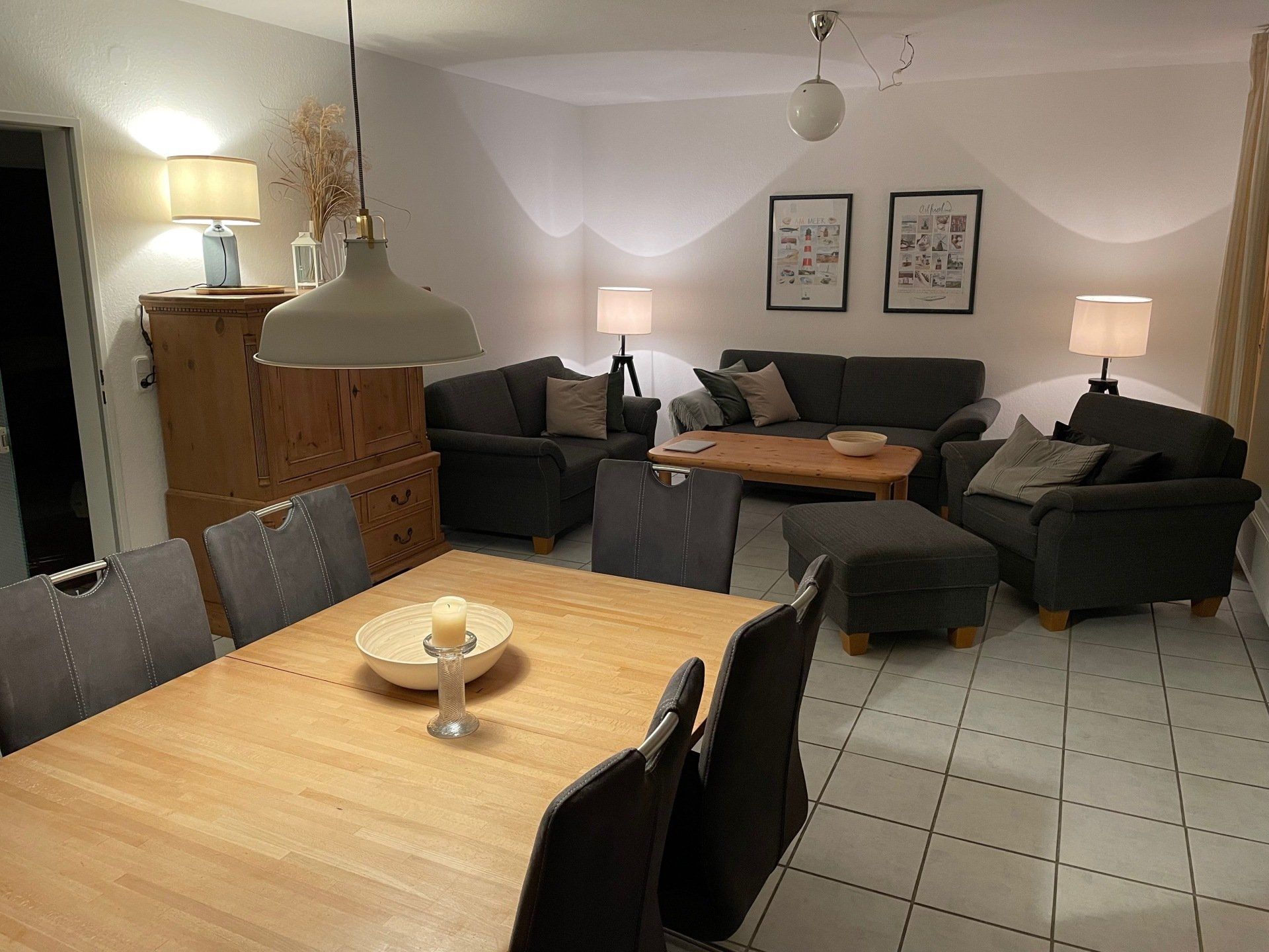 Wohnzimmer und Esszimmer Krabbenweg 14 in Greetsiel