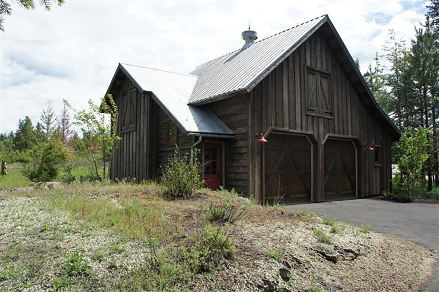 completed wooden garage building