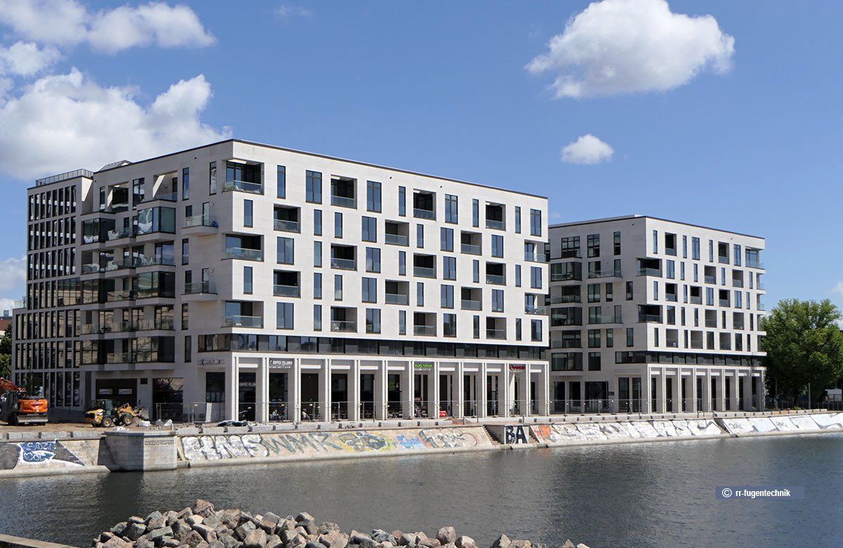 Gebäude