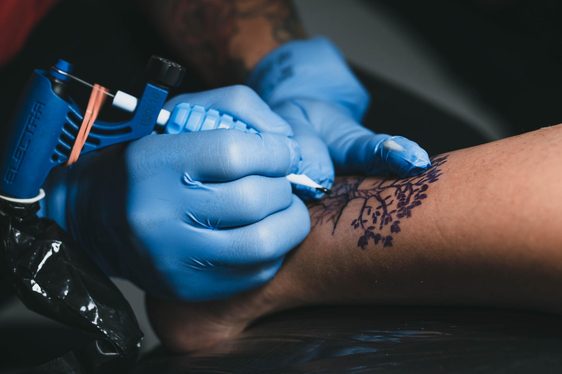 corso GOL 'Operatore di Tatuaggio e Piercing Mary's School