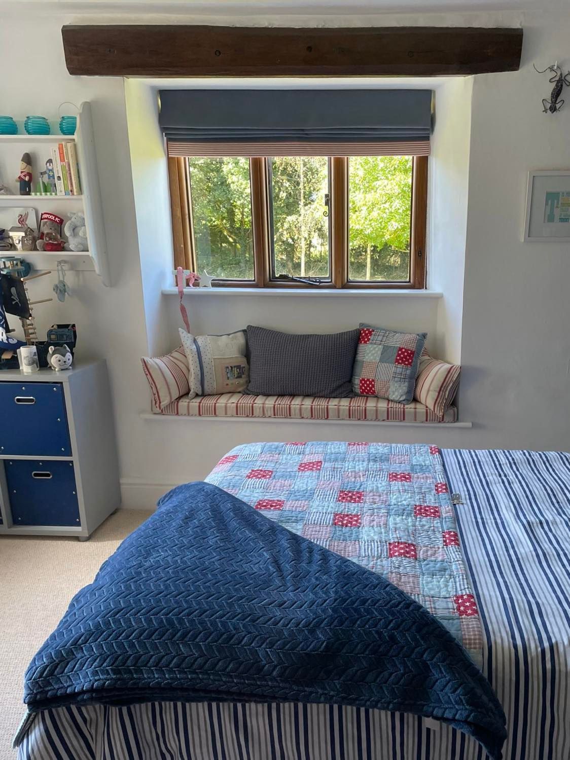 Roman blinds with co-ordinating bottom edge