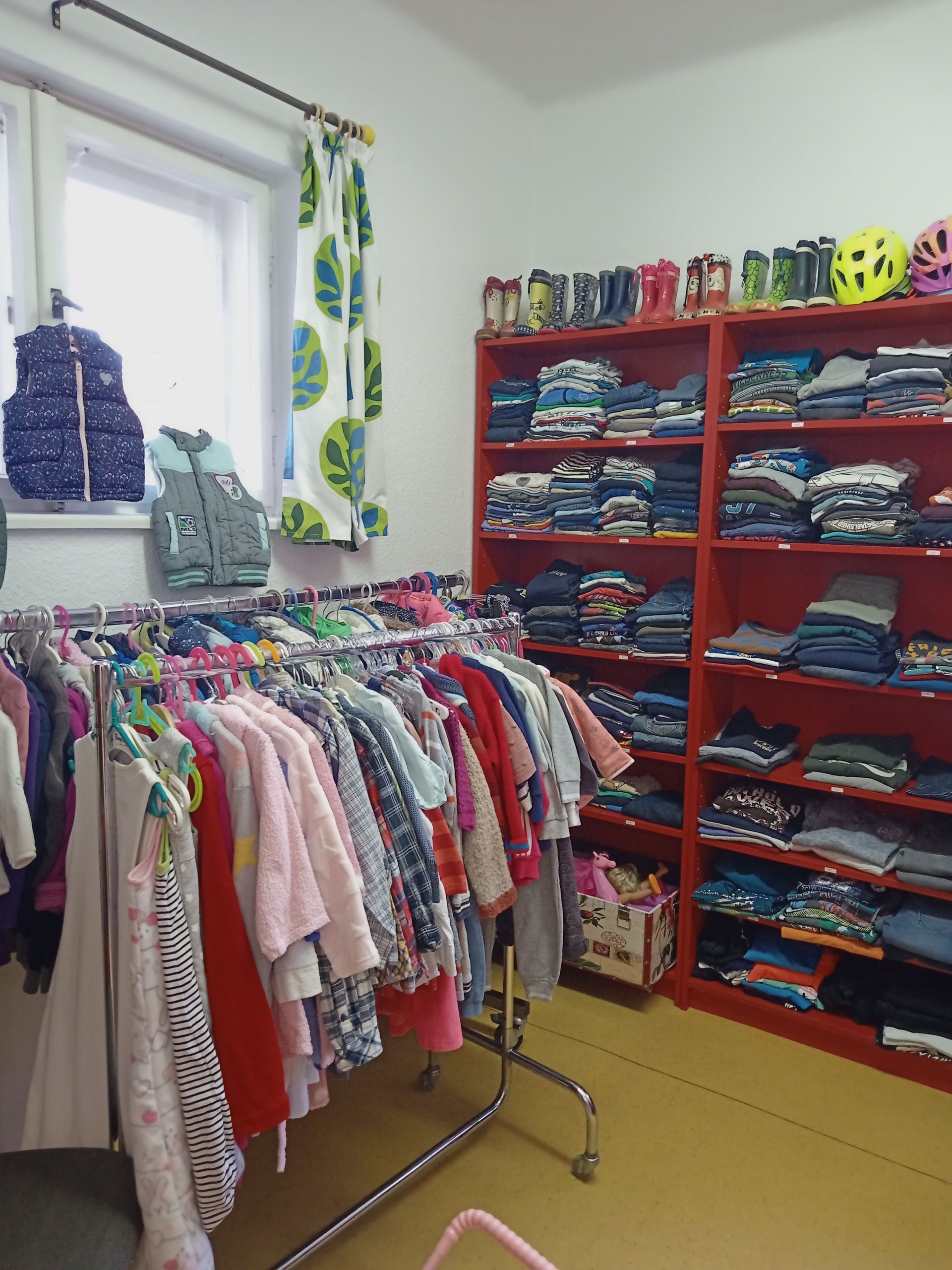 Verkaufsware Kleidung