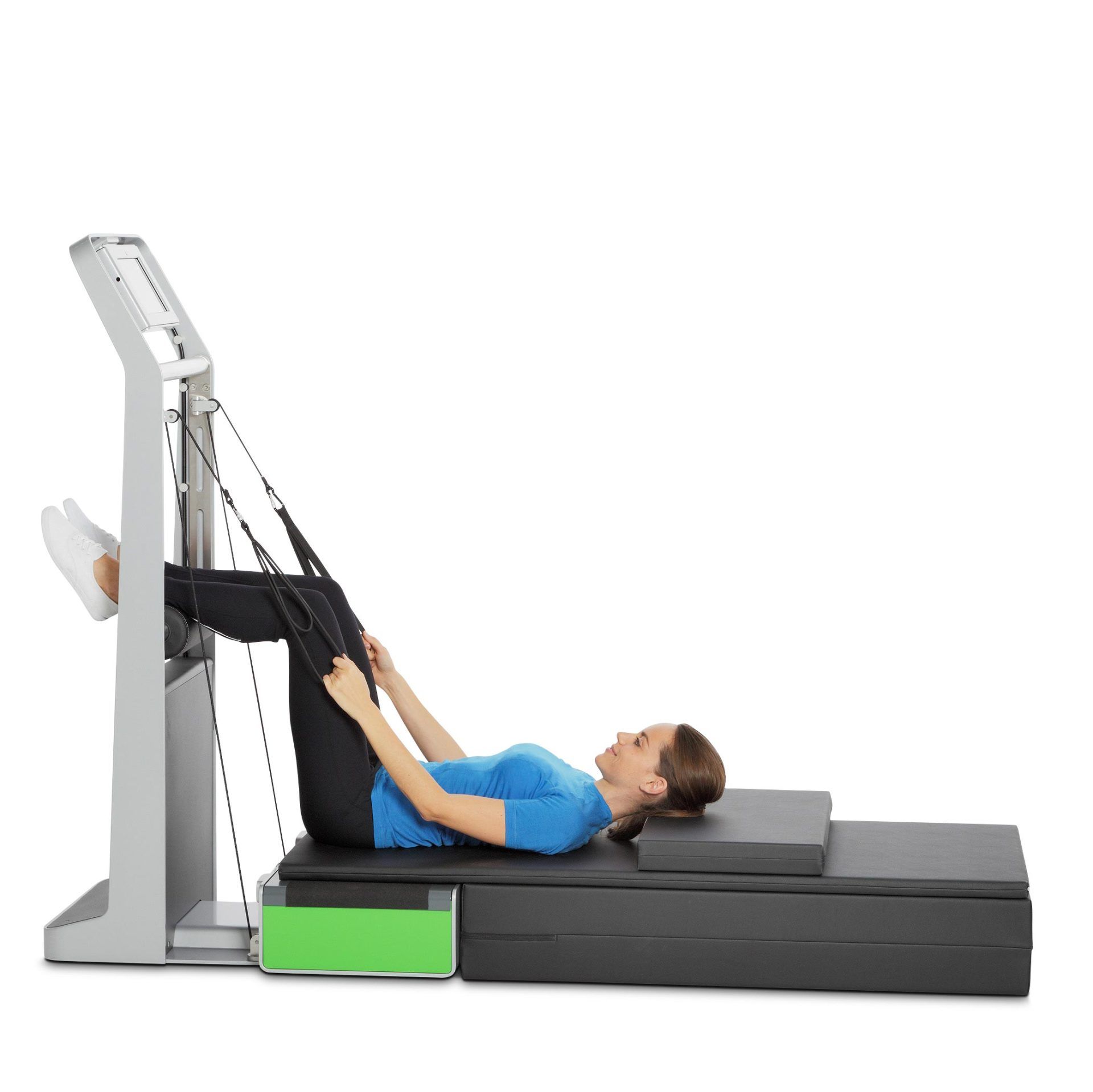 ein Bild, Frau liegend auf Vibrationstrainer, Wellengang excellence