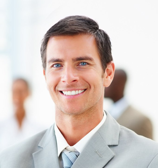 ein Bild, Portraitfoto, Mann im Anzug