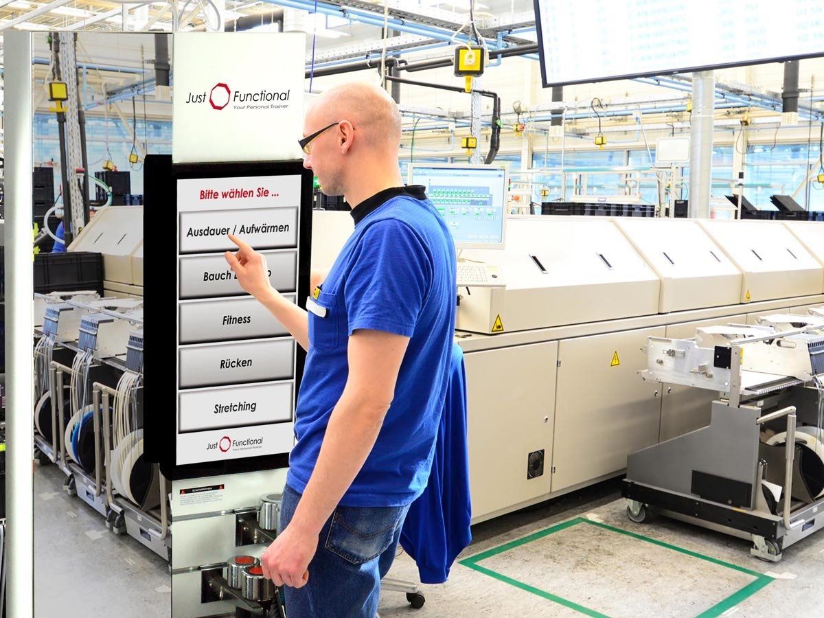 ein Bild, Just Functional, Mann in der Produktion benutzt Übungsstation