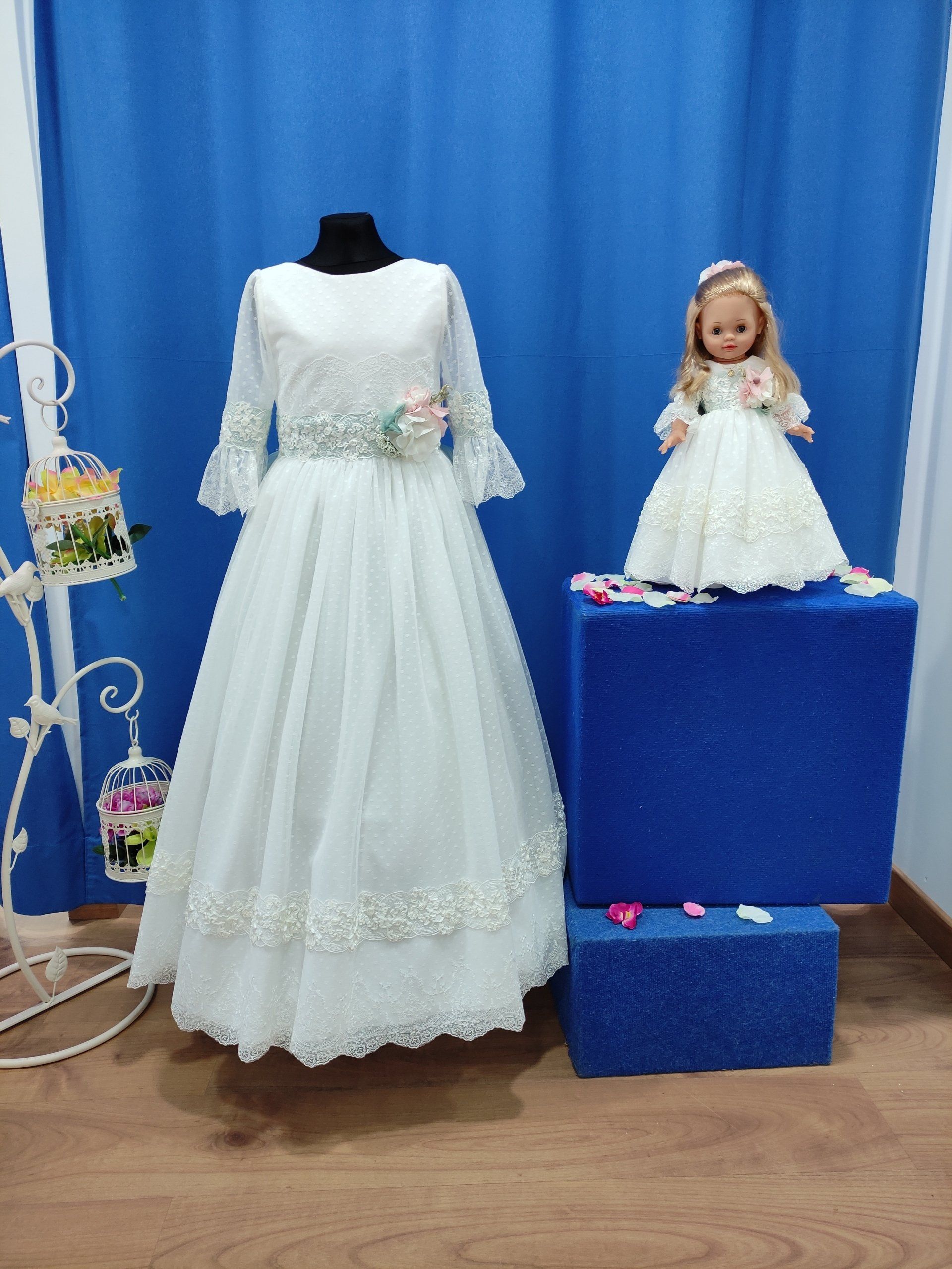 Muñecas a juego con el traje de comunión