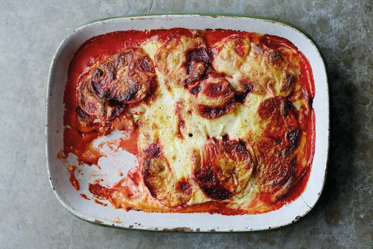 5-leckere-gesunde-gemueserezepte-rote-bete-lasagne-aus-gemuese-antonio-carluccio-wissen-ist-mehr-de