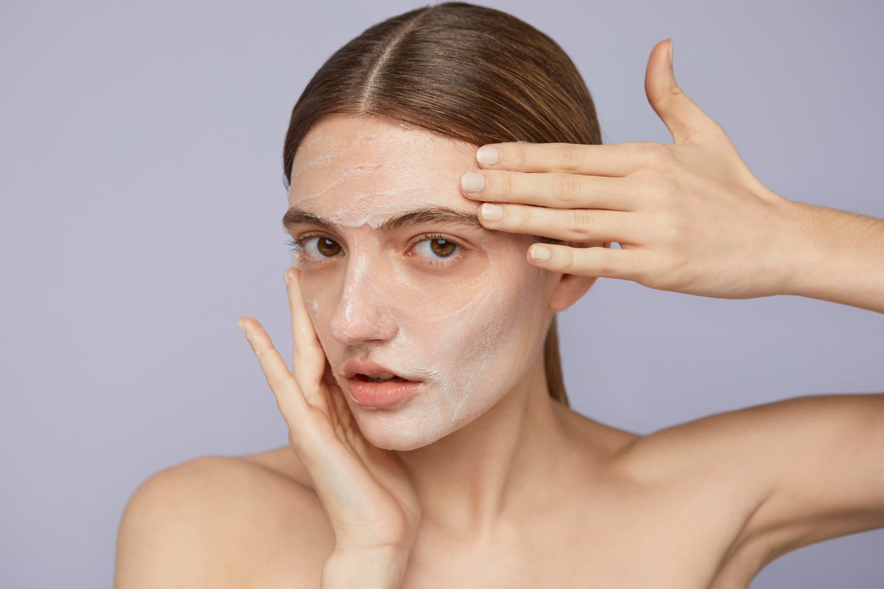 Mikrofeines Peeling sanfte Reinigung Mikrofeines Peeling sanfte Reinigung und frische Ausstrahlung - Wissen-ist-mehr.de