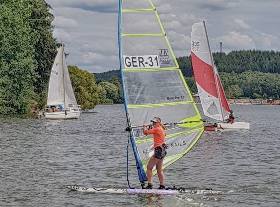 Die neue Sportwartin Jutta Rockenbauch blickt stolz zurück auf ein erfolgreiches Regattajahr 2018 Die neue Sportwartin Jutta Rockenbauch blickt stolz zurück auf ein erfolgreiches Regattajahr 2018