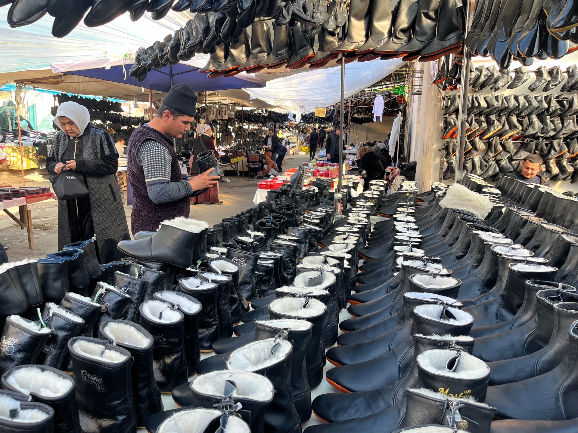 Street food Tashkent Uzbekistan Chorsu Bazaar December 2023 Easternblog Eastern Blog Stefan Schandera