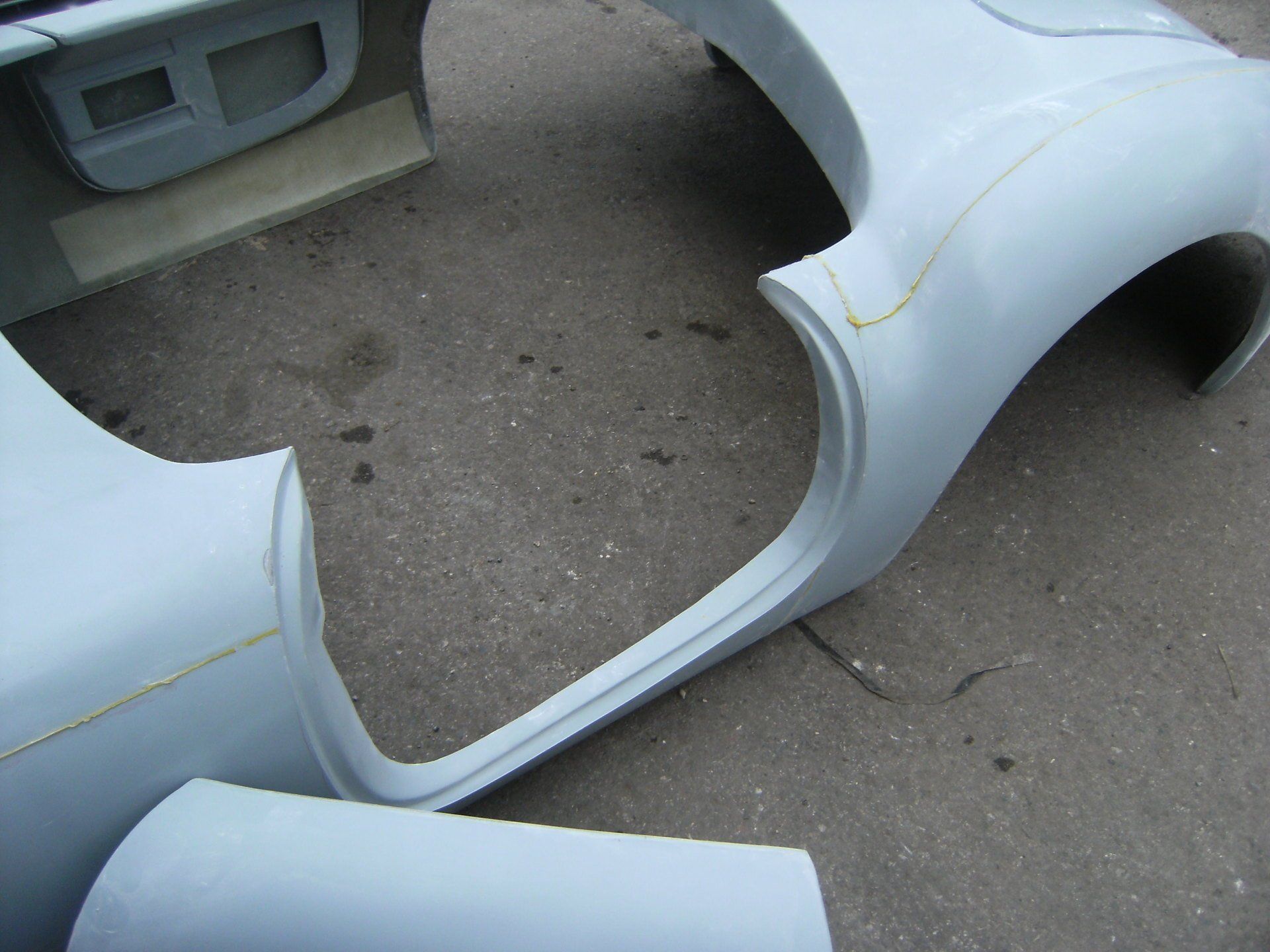 sammio alpha body in primer door open