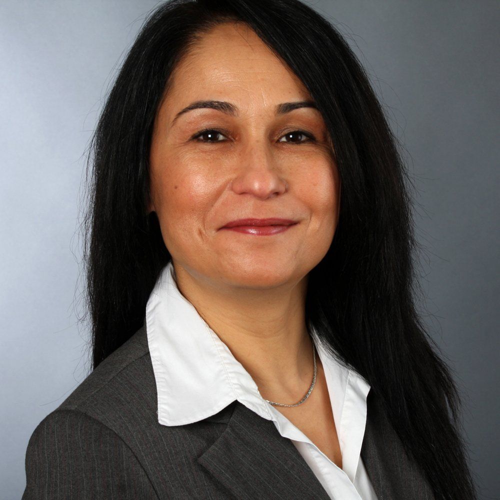 S. Yildiz Türkisch-Dolmetscherin.