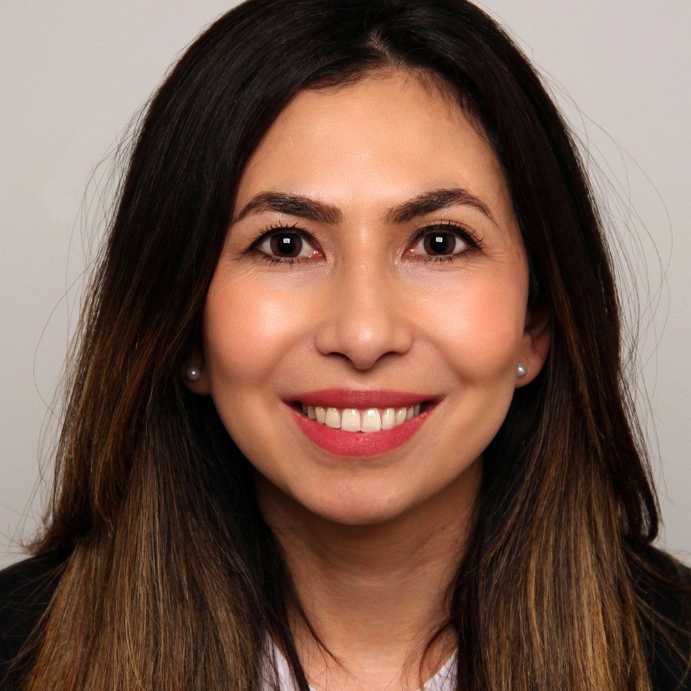 G. Okdemir Türkisch-Übersetzerin.