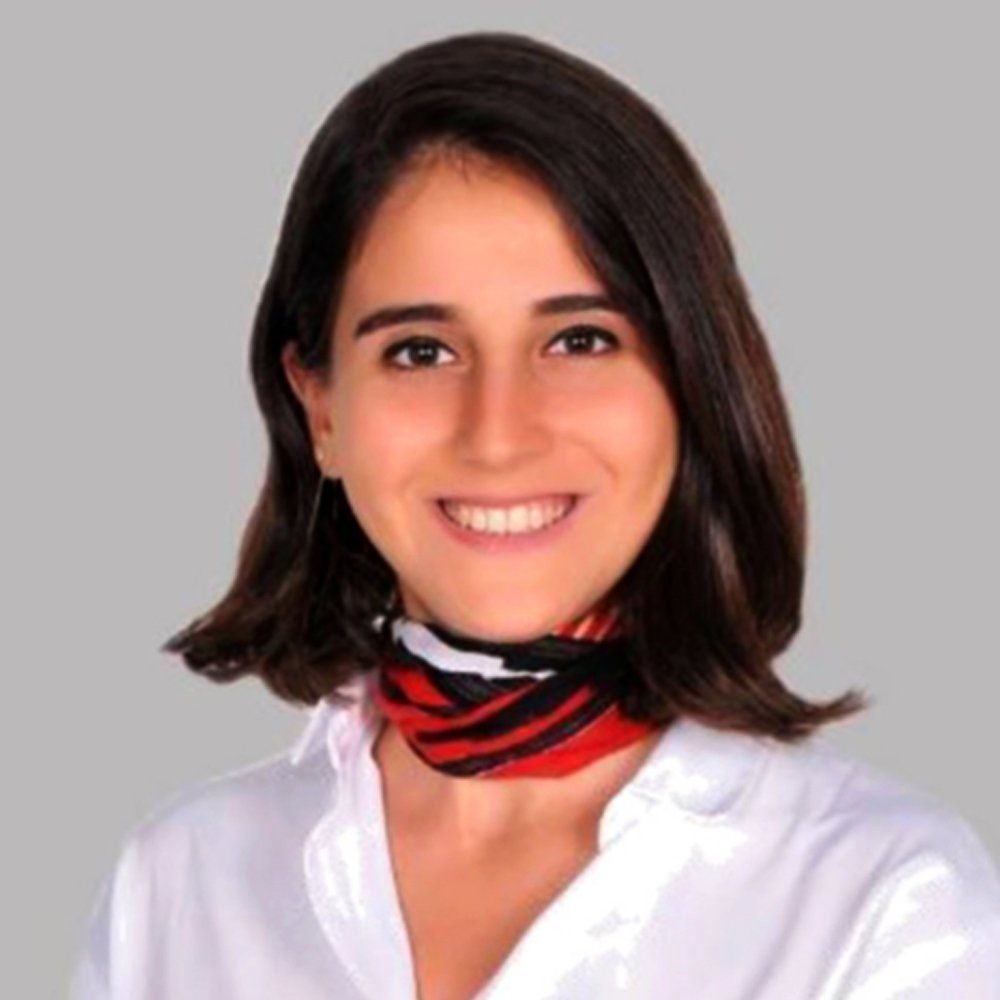 Z. S. Yavuz Türkisch-Dolmetscherin.