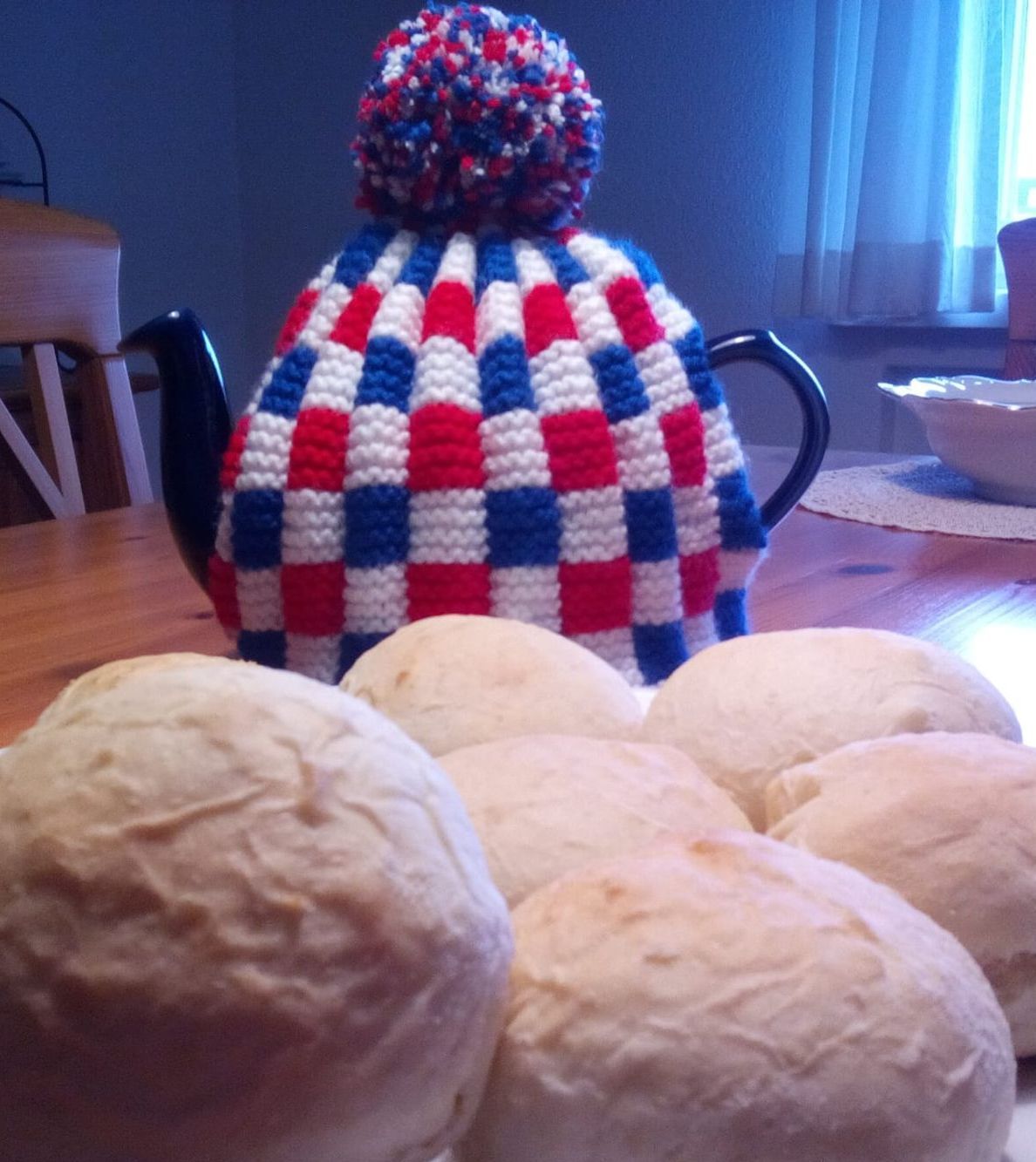 Super weich Tea cozy und Scottish Baps