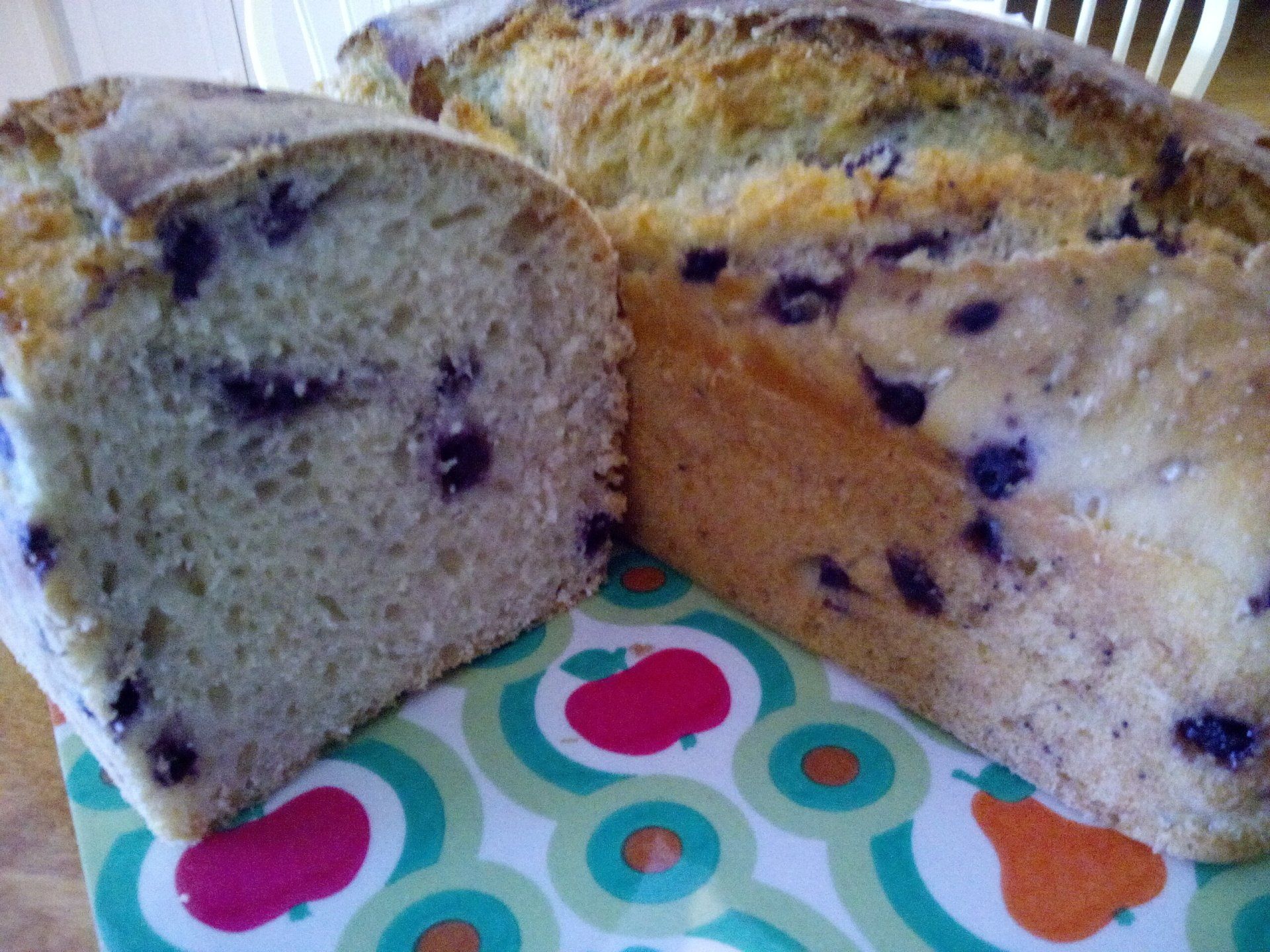 Sauerteig-Blaubeerbrot