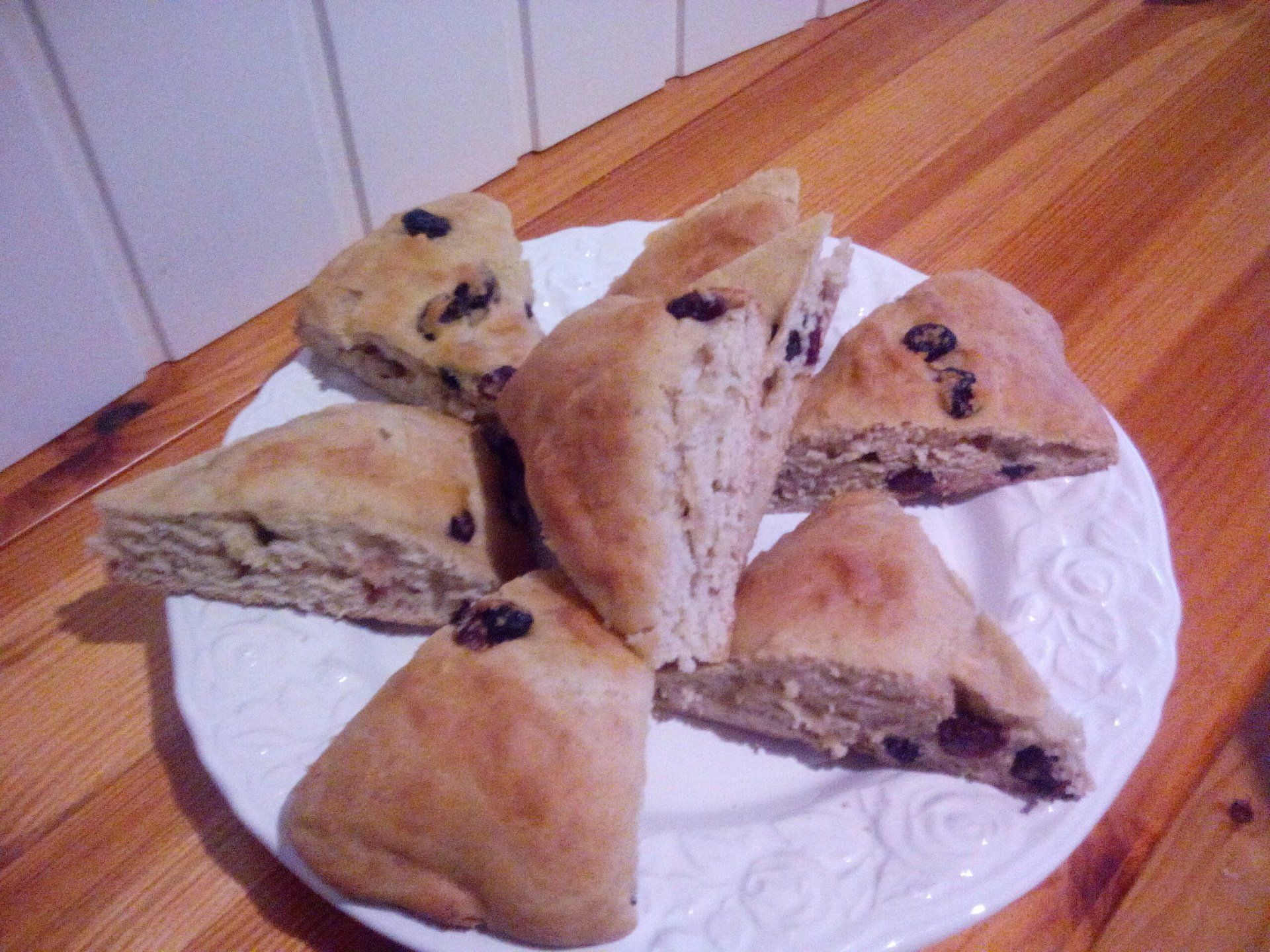 Sauerteig-Cranberry-Scones