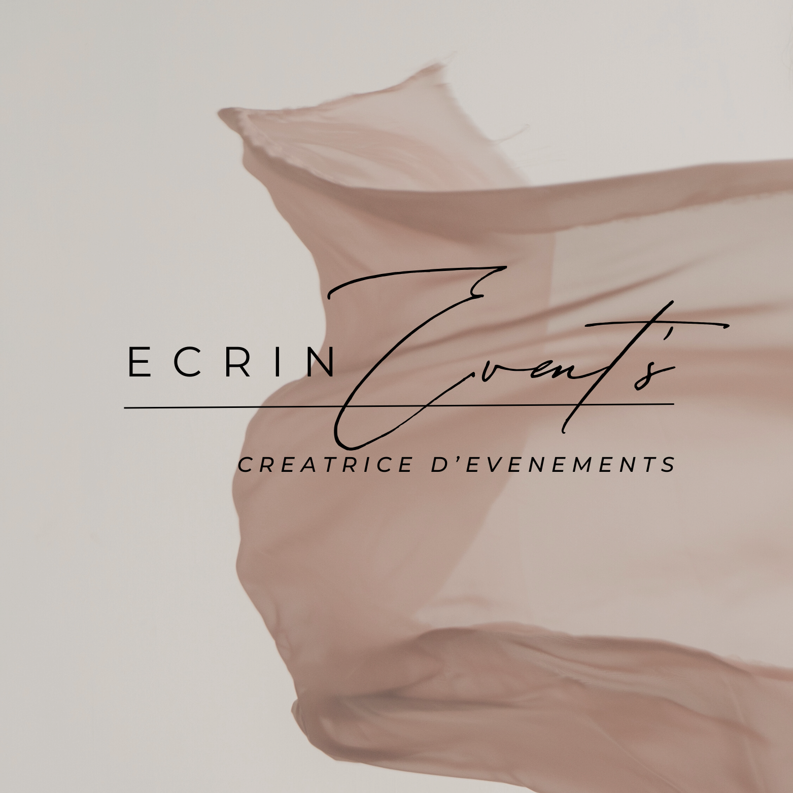 Sur fond lavande Ecrin Events, décoratrice évènementielle