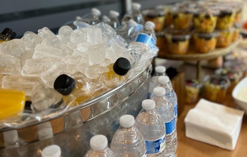 Cómo Organizar Un Evento Empresarial ¿Qué es un coffee break y porque debes implementarlo?