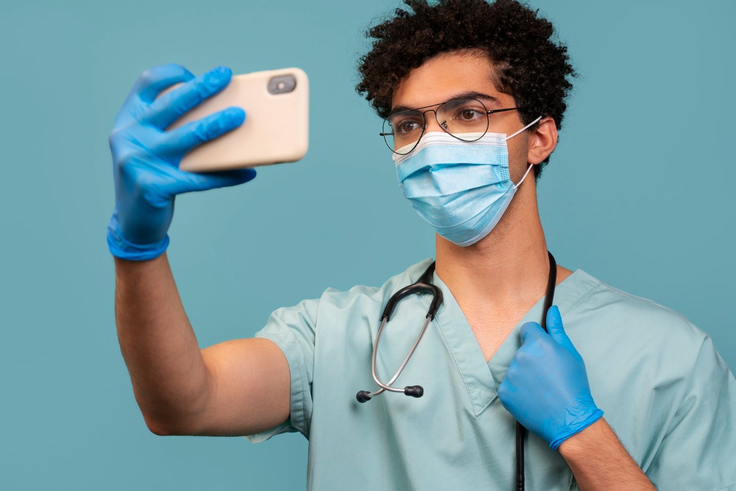 medecin et reseaux sociaux