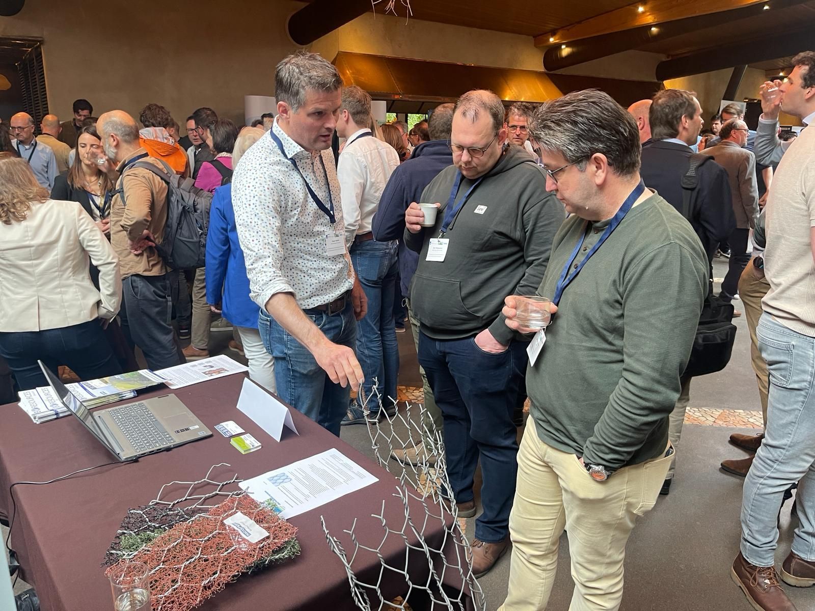 Bibergitter Bibernetz Bibermatte Wühltierschutz, Dachsgitter