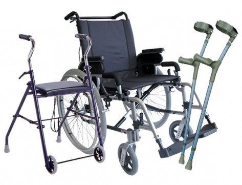 carrozzine, deambulatori, girelli, rollator, stampelle