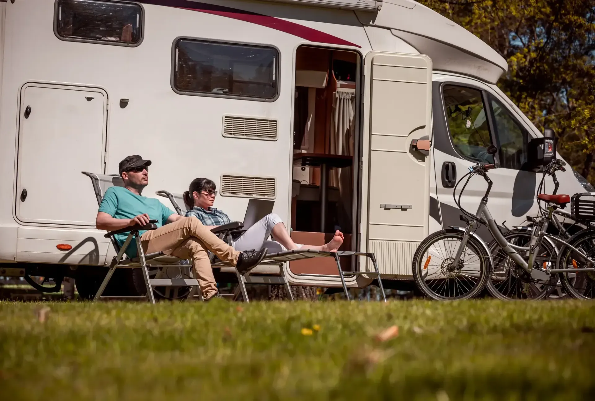 Wer günstig campen will, für den ist die Vorsaison oder auch die Nachsaison beim Camping das richtige. Auf dem Ostseecampingplatz Ostseecamp Lehmberg können Sie in der Nebensaison campen und dabei richtig Geld sparen.