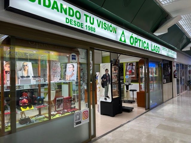 Centro Óptico Lago en centro comercial Los Valles, Coslada