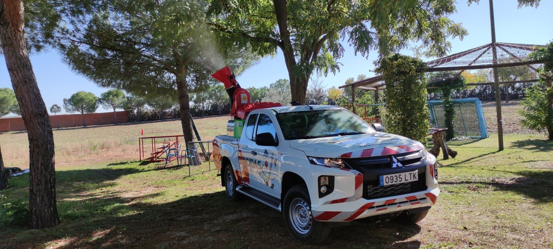 Fumigación para mosquitos Tratamiento para eliminar mosquitos