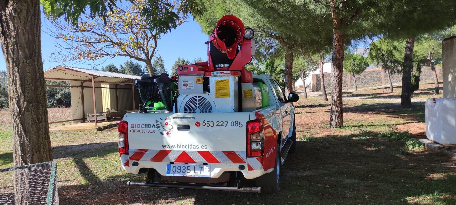 Atomizador electrostático, equipo de pulverización