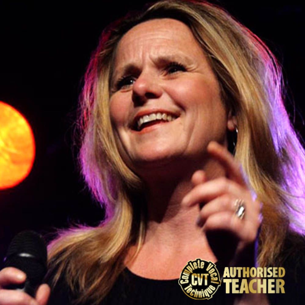 Anne Schröder · Stage UP! Dozentin Gesang Anne Schröder · Stage UP! Dozentin Gesang