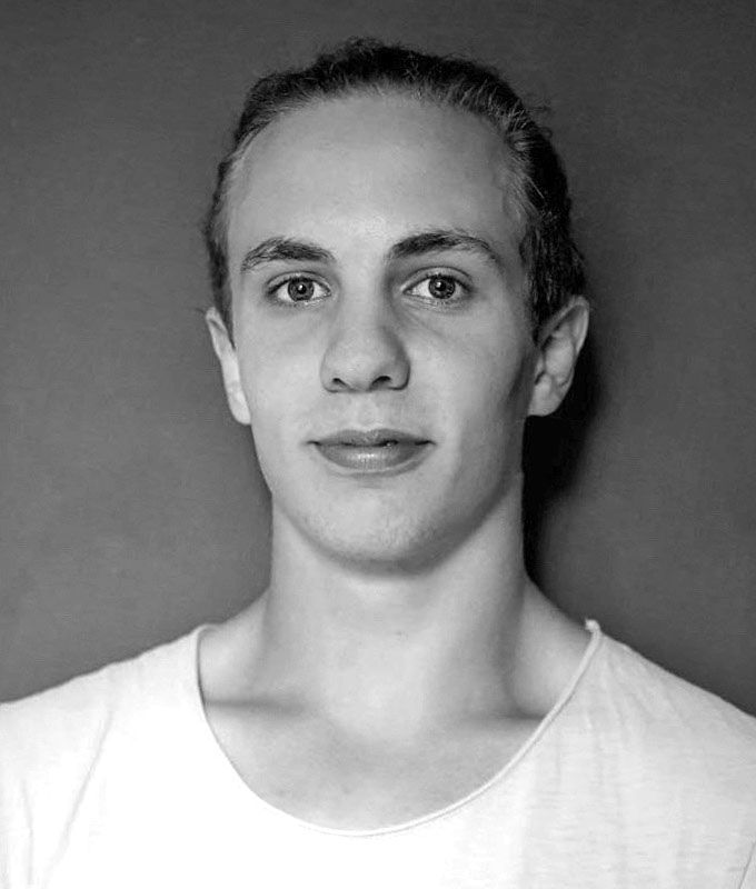 Robert Becker · Gesang Tanz Schauspiel · Kiel Robert Becker · Gesang Tanz Schauspiel · Kiel