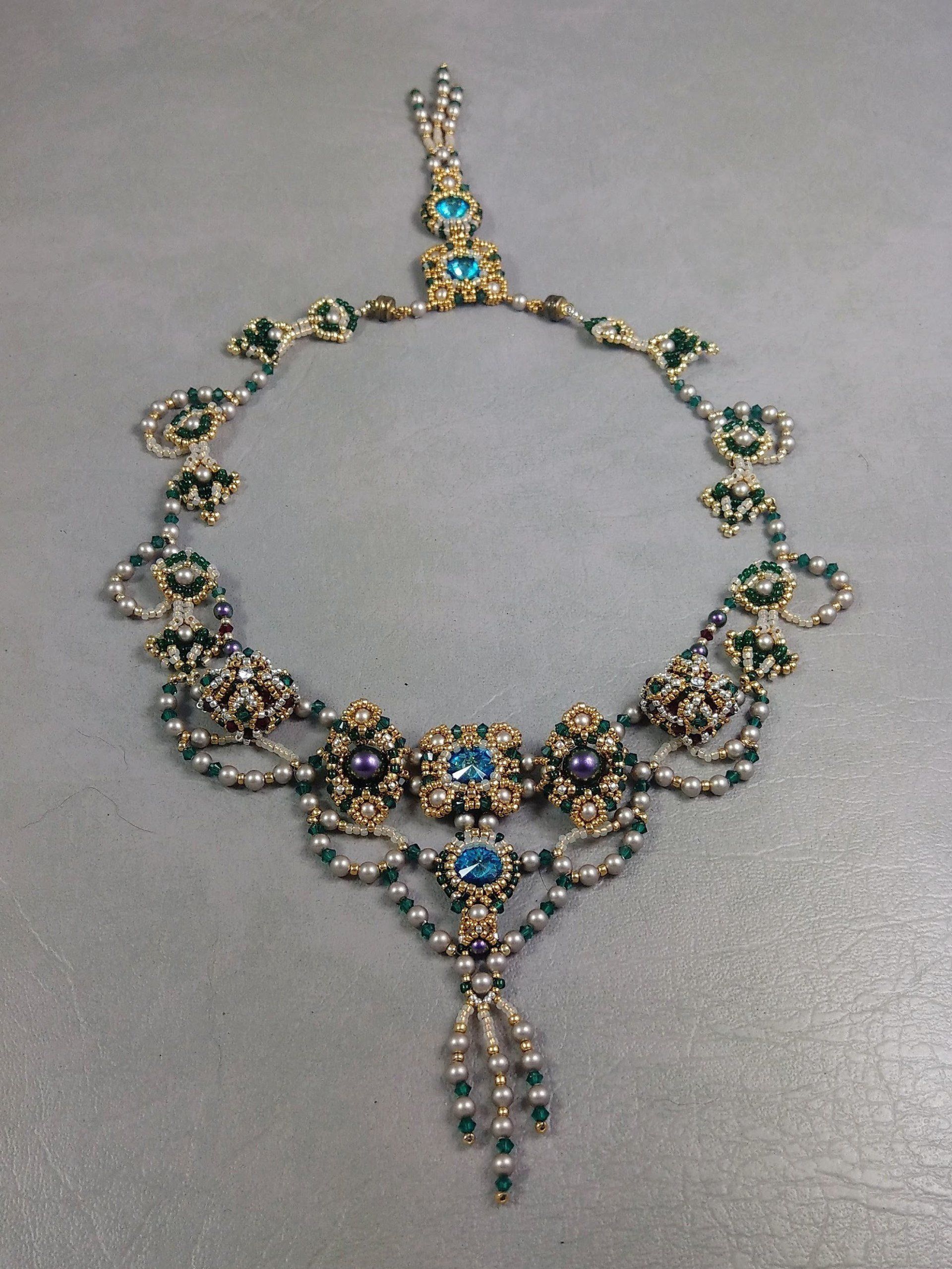 Zum Vergrößern klicken Sie auf das Bild Anja Schlotman Fifth Avenue Swarovski Rivoli Crystalpearls