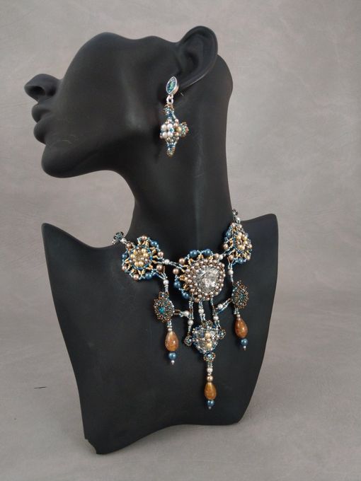 Zum Vergrößern klicken Sie auf das Bild Treasures a la Blanche gone bijoux