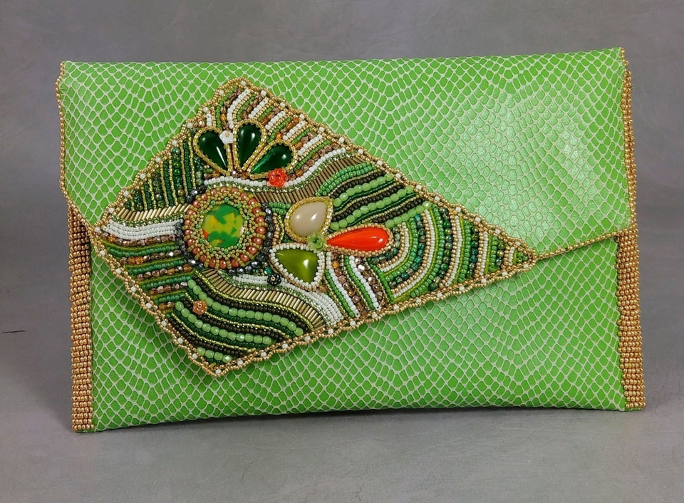 Zum Vergrößern klicken Sie auf das Bild Bead embroidery Clutch Jamie Cloud Eakin Dimensional Bead Embroidery