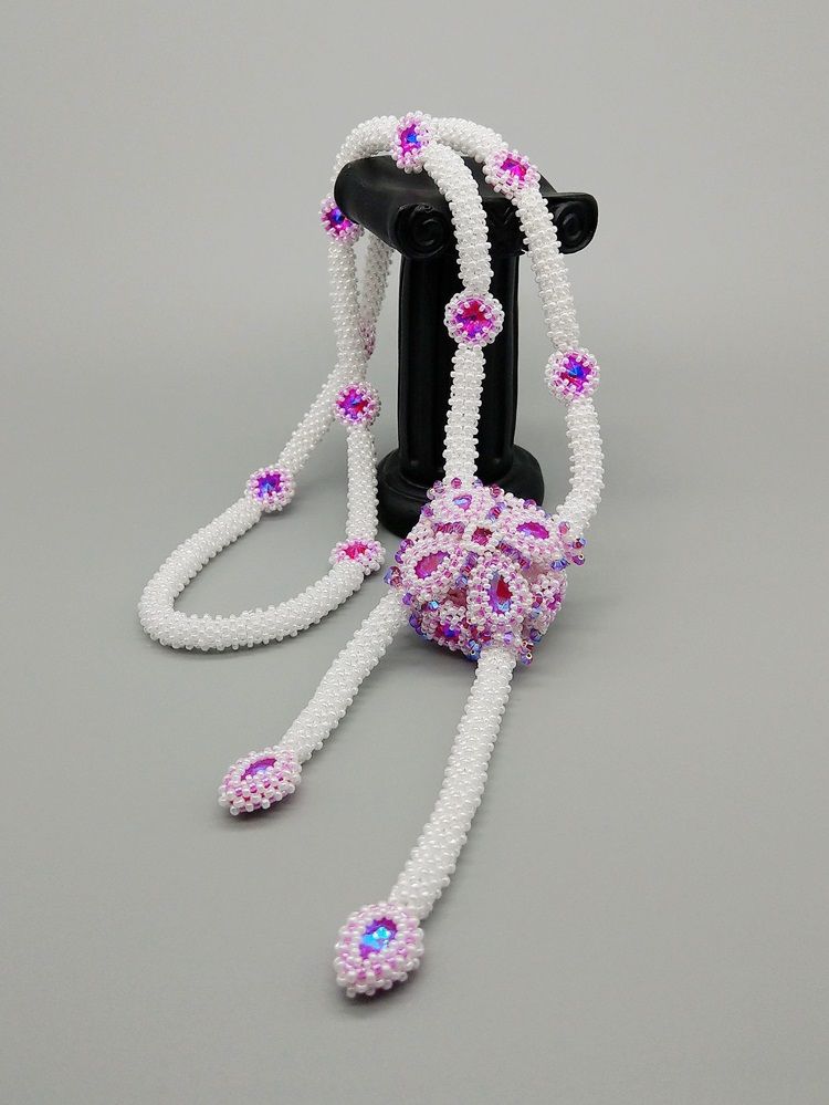 Zum Vergrößern klicken Sie auf das Bild Britta Hilgers Eleonore