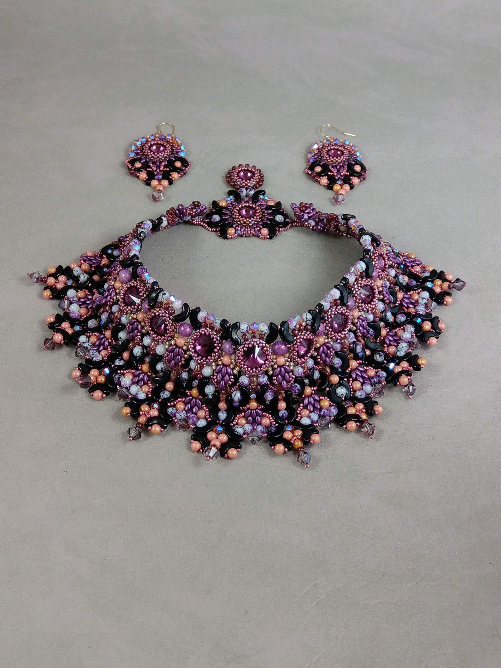 Zum Vergrößern klicken Sie auf das Bild Diana Dineva Maria