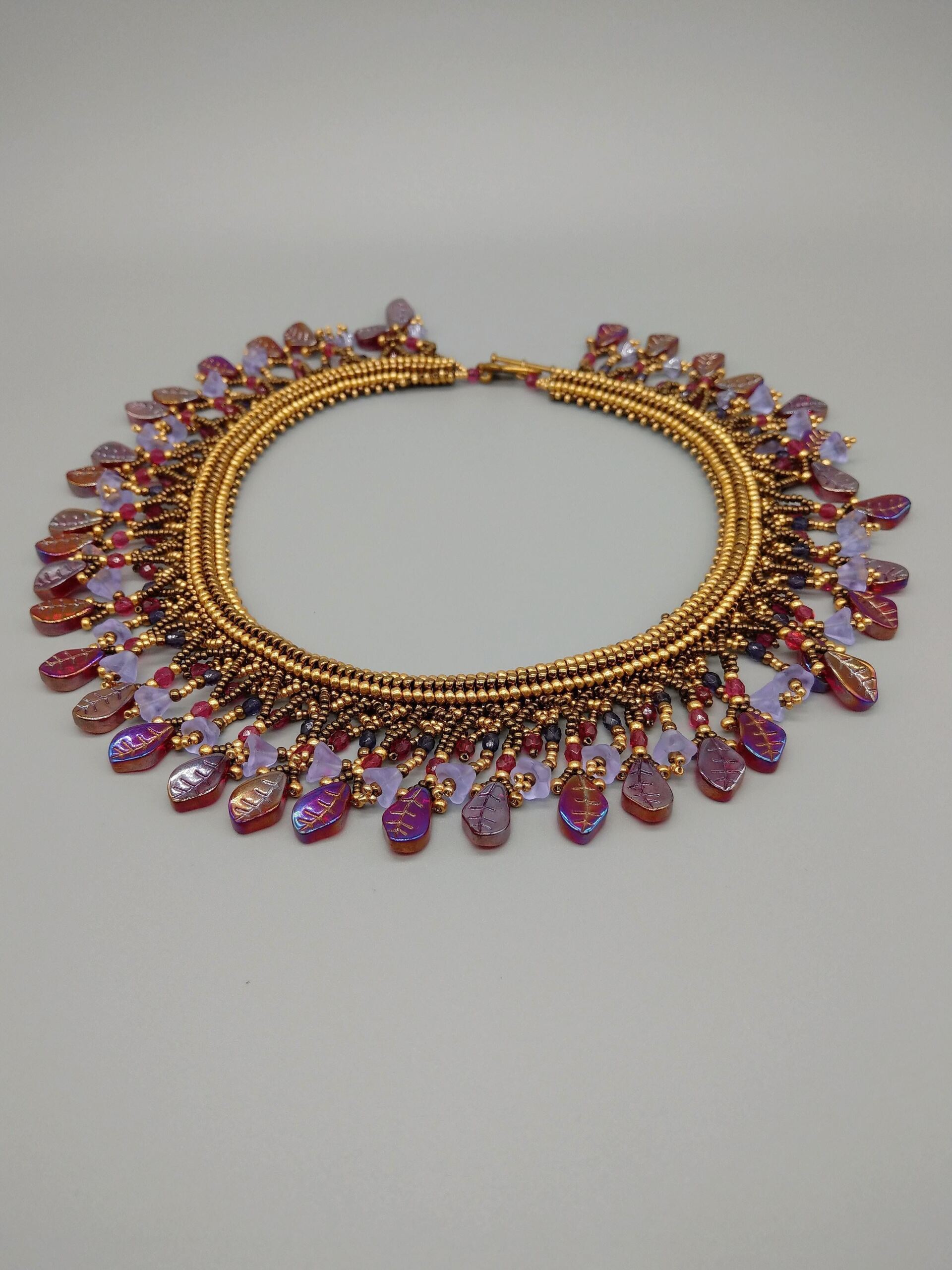 Zum Vergrößern klicken Sie auf das Bild Gina's Gem Creations Falling leaves