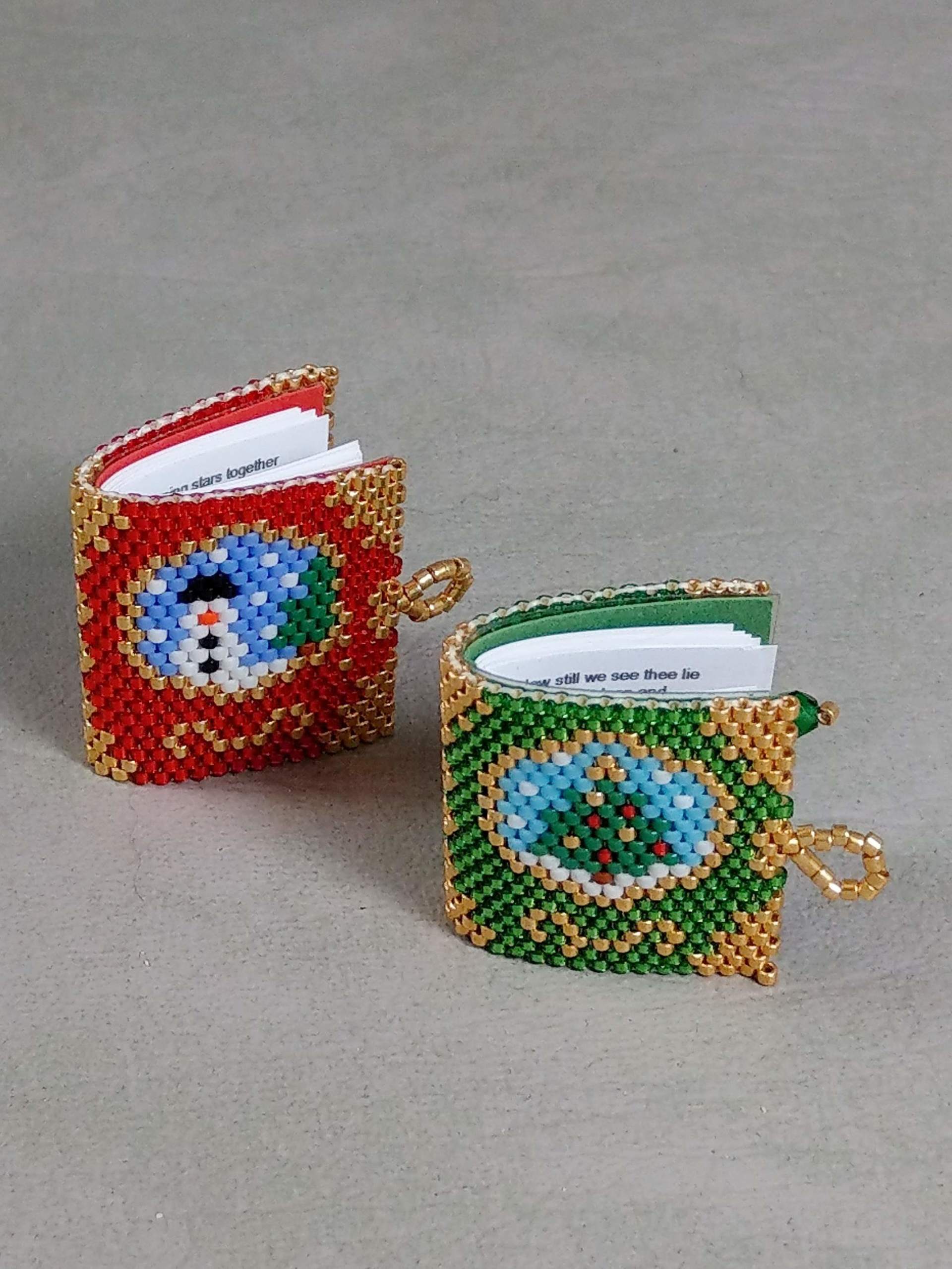 Zum Vergrößern klicken Sie auf das Bild Threadabead Christmas Carol Book peyote