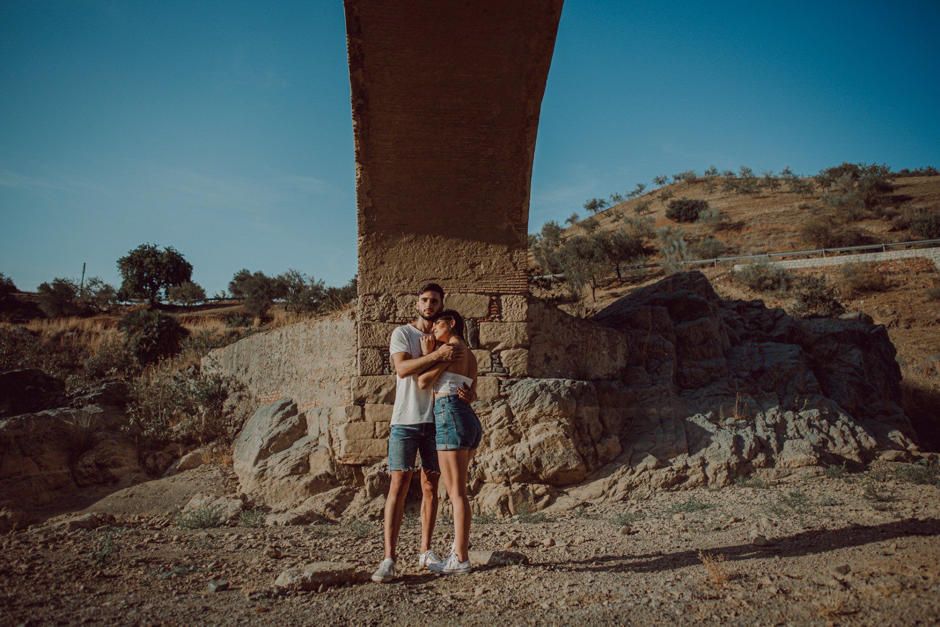 LuciayJose-lovesession-ElTorcal-Antequera