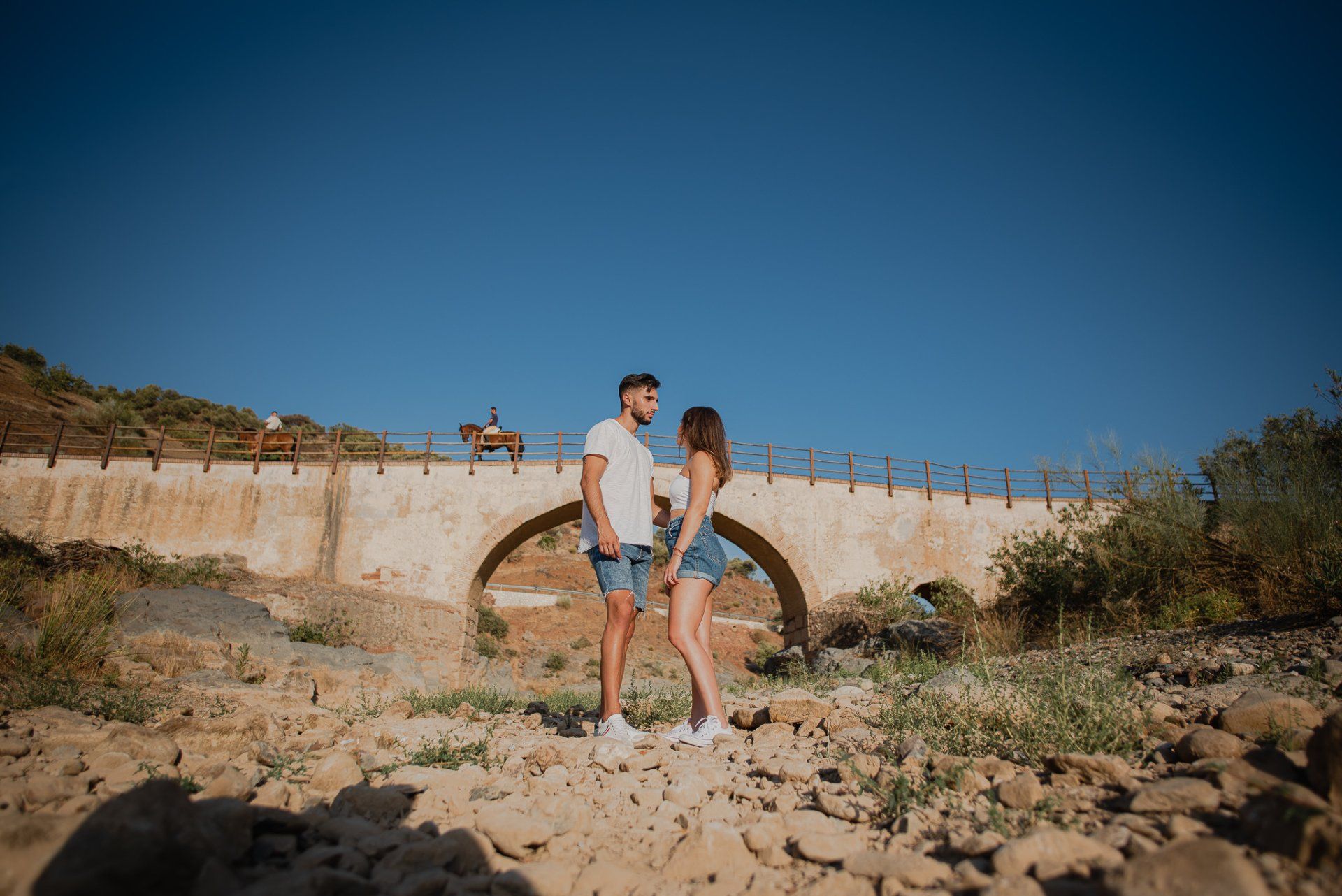 LuciayJose-lovesession-ElTorcal-Antequera