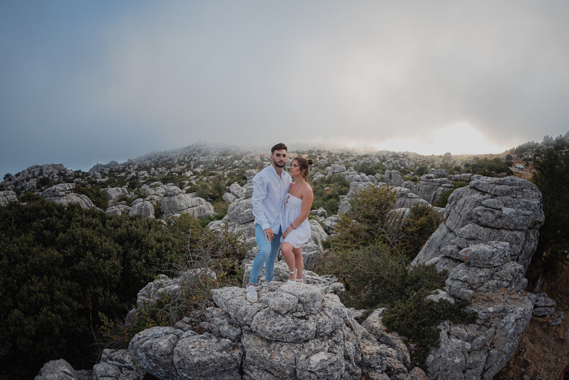 LuciayJose-lovesession-ElTorcal-Antequera