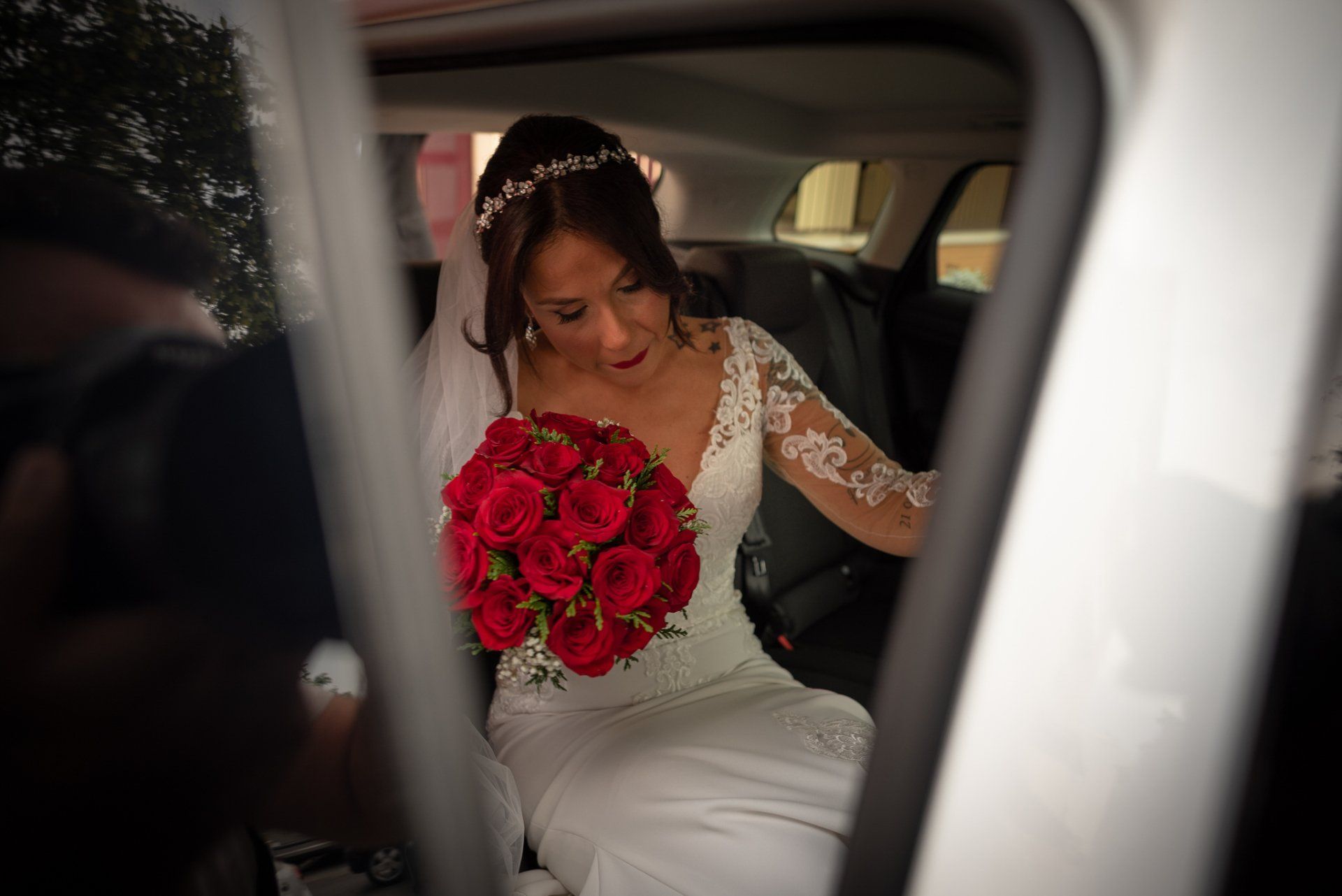 Sara&Rafa Boda Málaga novia subiendo al coche