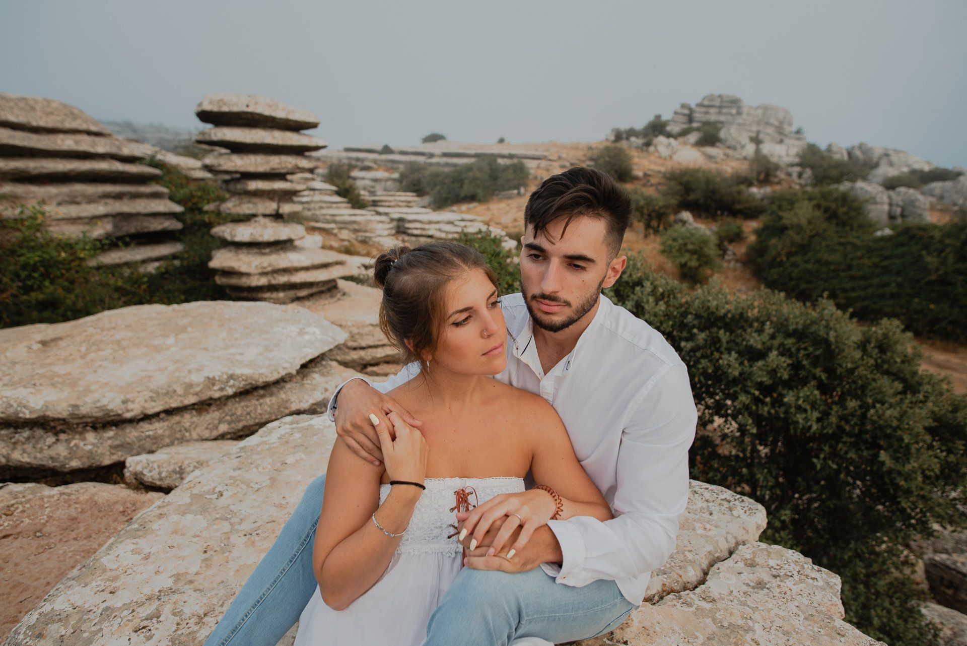 LuciayJose-lovesession-ElTorcal-Antequera